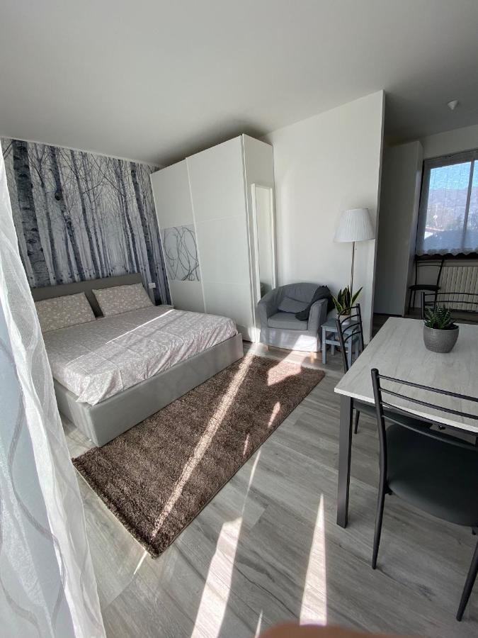 포를레차 Residenza I Laghi 아파트 외부 사진